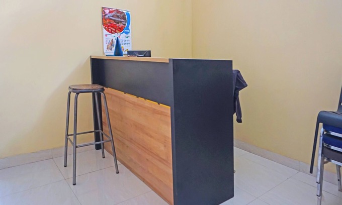 Banjarmasin Hotel | Hotel O Losmen Bahalap Syariah MarabahanNearSiring Marabahan (Ulek Barito)