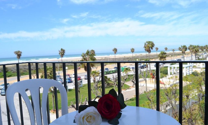 Conil de la Frontera City Center Hotel | Hotel Oasis