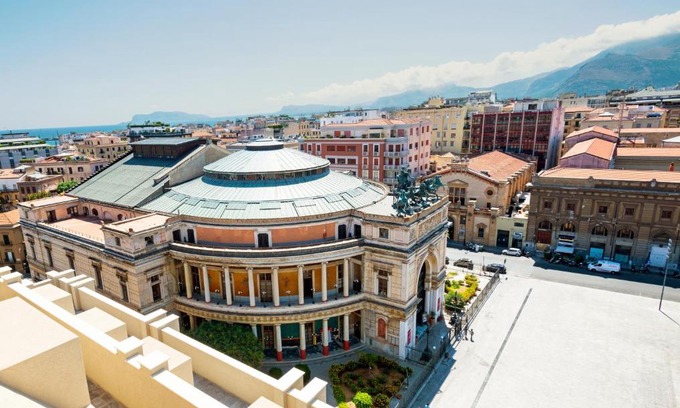 Ruggero Settimo Hotel | Hotel Politeama