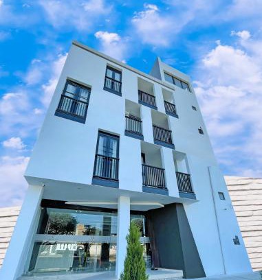 Natasha Alta Hotel | Hotel QC