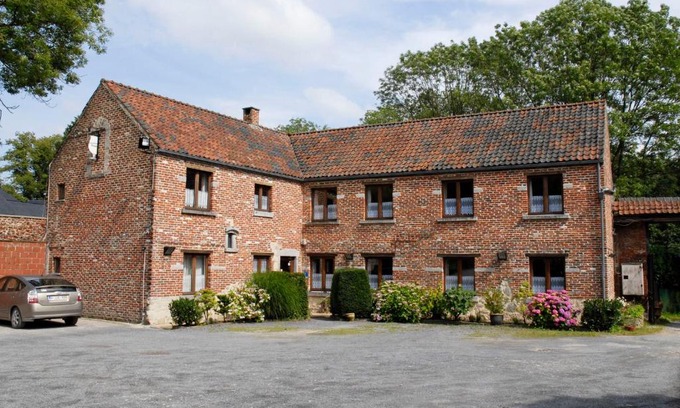 Nivelles Hotel | Hotel Restaurant La Ferme de Grambais