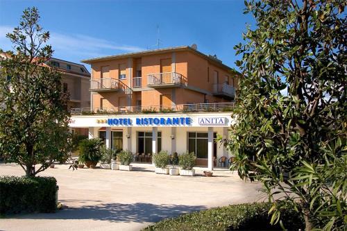 Cupra Marittima Hotel | Hotel Ristorante Anita