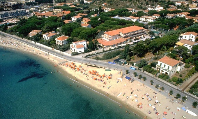 Marina di Campo Hotel | Hotel Riva Del Sole