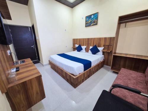 Vrindavan Hotel | Hotel RK Residency