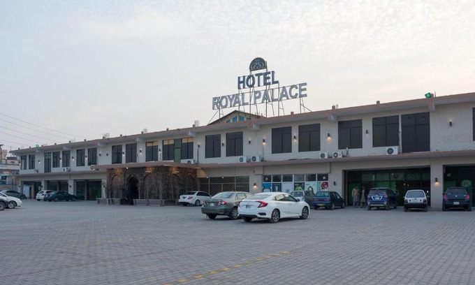 Rawalpindi Hotel | Hotel Royal Palace