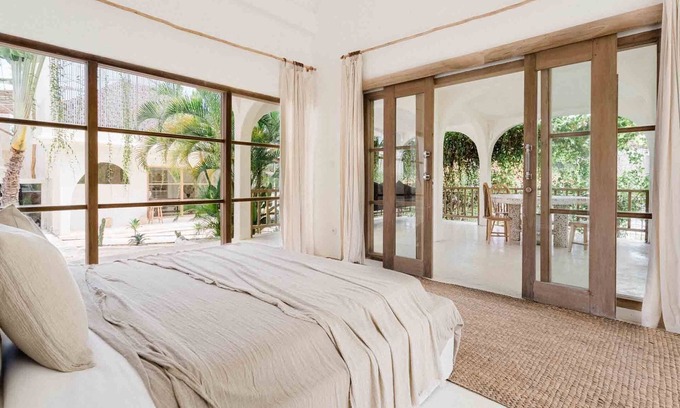 Padonan Hotel | Hotel Sages Room #8