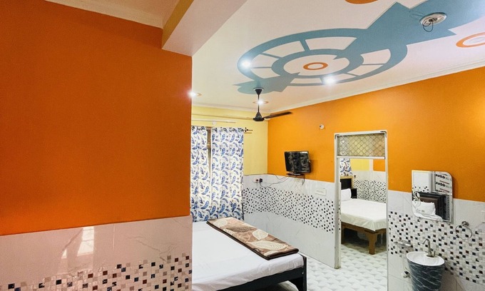 Faizabad Hotel | Hotel Sahu Rooms Ayodhya