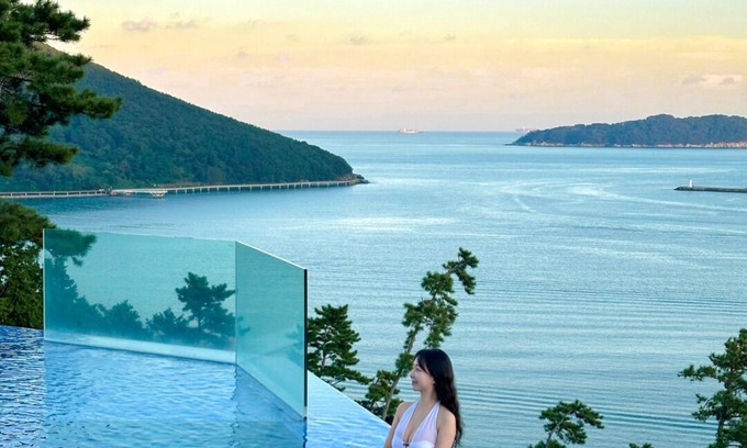 Irun-myeon Hotel | Hotel SangSang & Private SangSang Pool Villa