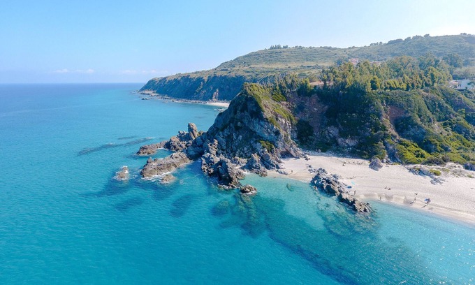 Marina di Zambrone Hotel | Hotel Scoglio del Leone