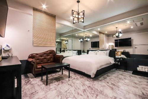 Gimhae Hotel | Hotel Seowa