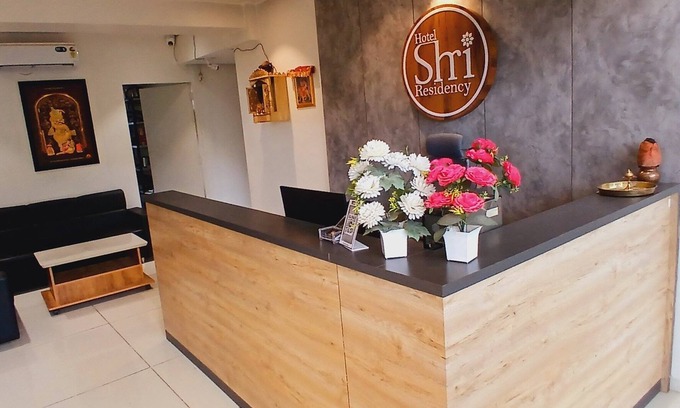 Bopal Hotel | Hotel Shree Hari Om Residency