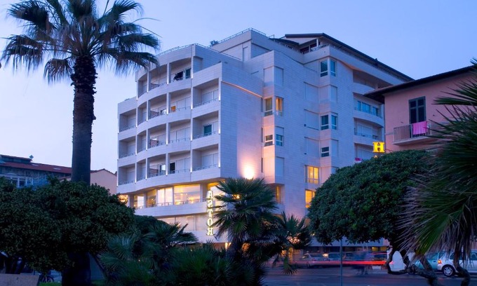 Viareggio Hotel | Hotel Sina Astor