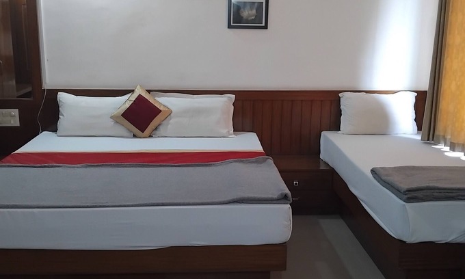 Kushalnagar Hotel | Hotel Siri Ambari Coorg