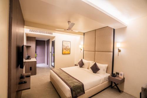 Dhanbad Hotel | Hotel SRH