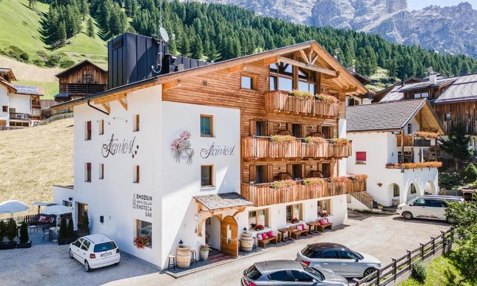 San Cassiano Hotel | Hotel Steinrösl