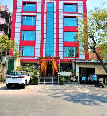 Delhi Hotel | Hotel Sunshine Park - Near Anand Vihar Railway Station