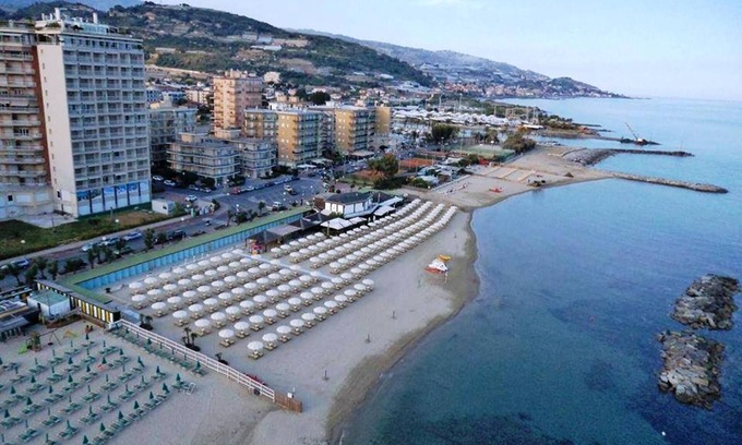 Arma di Taggia Hotel | Hotel Svizzera