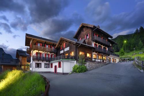 Teola Hotel | Hotel Teola