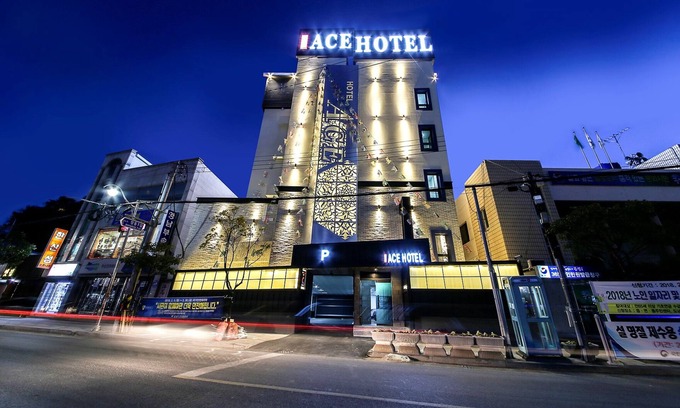 Pinari-gol Hotel | Hotel the Ace