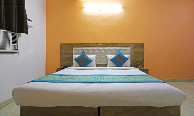Vikaspuri Bed & Breakfast | HOTEL THE GRACE B&B