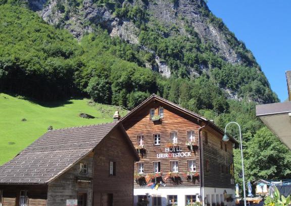 Isenthal Hotel | Hotel Urirotstock