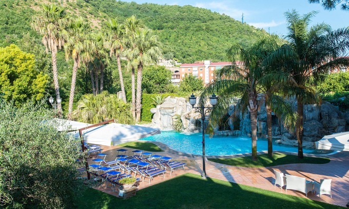 Nocera Superiore Hotel | Hotel Villa Albani