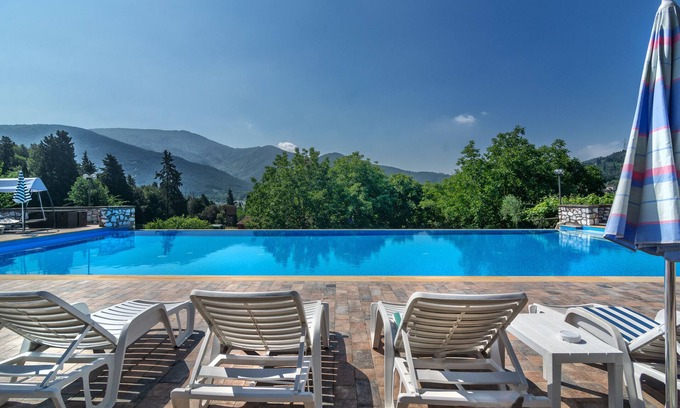 Santa Maria del Giudice Hotel | Hotel Villa Rinascimento