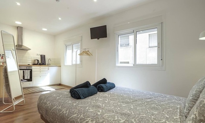 Collblanc y La Torrassa Apartment | Hotelito Boutique Cinca 4