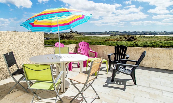 Plouescat House | house 100m from the sea, sea view garden of the Clos-living room and bedrooms