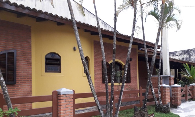 Jardim Capricornio House | House 3 bedrooms 03 bathrooms 100m from the beach in Caraguá. - 2 suites