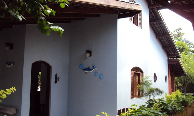 Praia da Enseada House | House 4 Bedrooms in Gated Community with Barbecue and Swimming Pool.