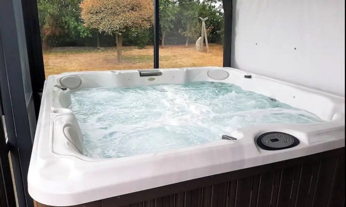 Plestan House | House 4 to 8 people - Private spa - Beaches 20min away