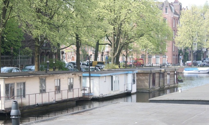 Da Costabuurt Bed & Breakfast | House Boat in Amsterdam