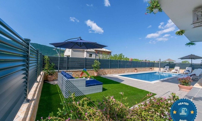 Tugare House | House Boris (61111-K1) - Tugare