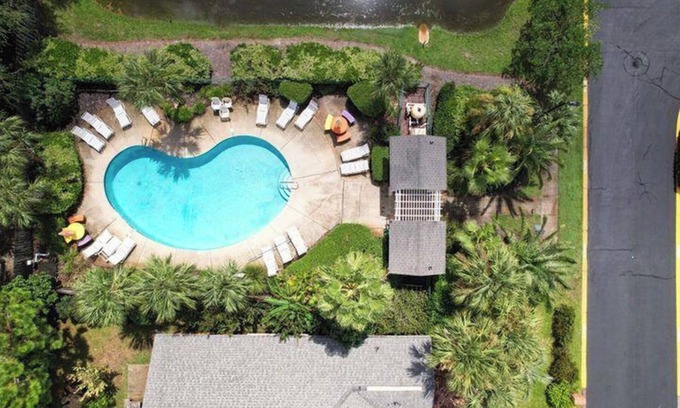 Seaspray House | House by the Sea + Private Beach Access + Sleep 10