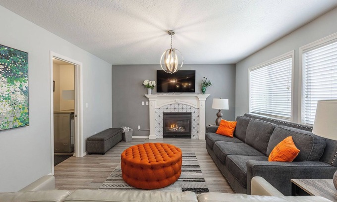 Boise House | House for 15 with Firepit near The Village (Shops)