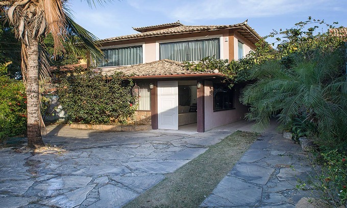 Cem Bracas House | House for rent in Tucuns - Buzios - RJ