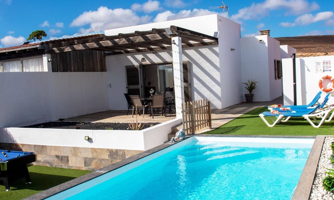 Costa de Antigua Ski Chalet | House for rent in Caleta de Fuste, Fuerteventura-Islas