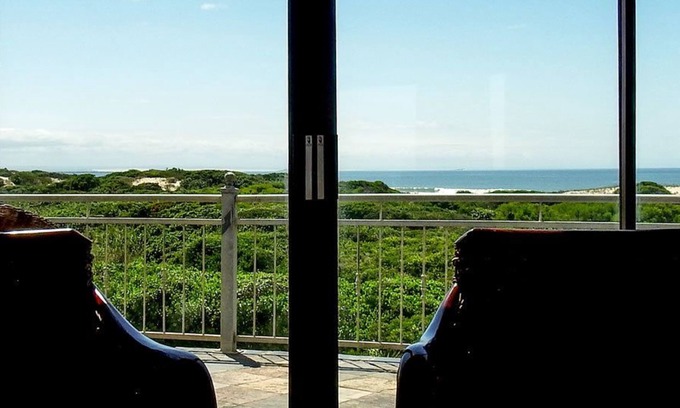 Bluewater Bay House | House Haven Guesthouse