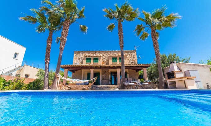 Mallorca Island House | House in Pollença with Pool & Beach Access