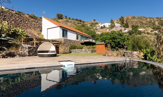 Tejeda Ski Chalet | HOUSE IN THE HEART OF THE ISLAND