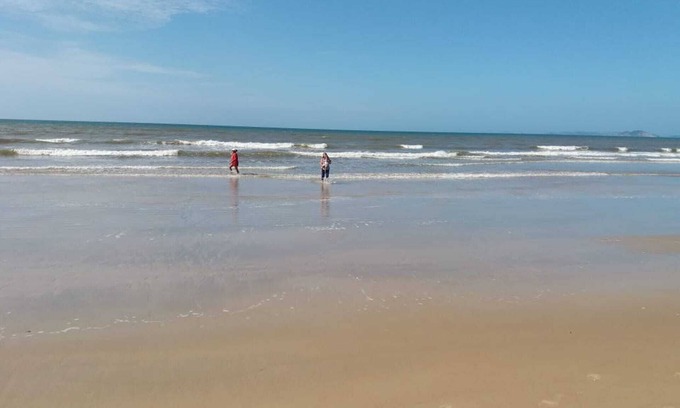 Unamar House | House in the Red Summer Condominium