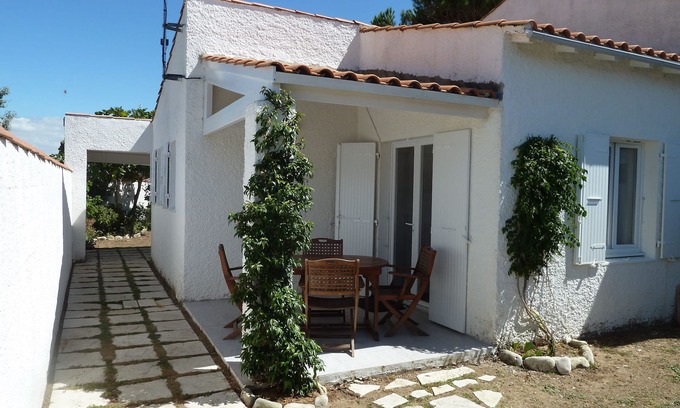 Sainte-Marie-de-Re House | House: La Noue (Sainte Marie de Ré)