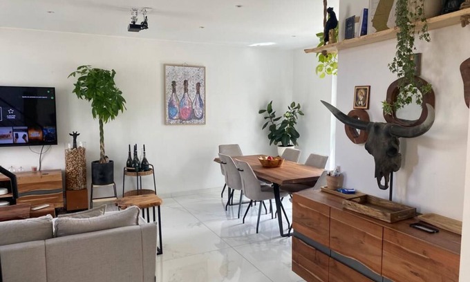 Santy - La Plaine House | House Lyon 8/Parking/Garden/Petanque court