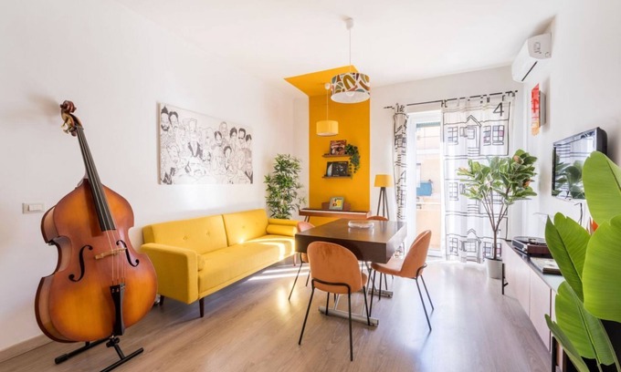 Pigneto Apartment | House Of Music, Stylish Apartment in Pigneto District