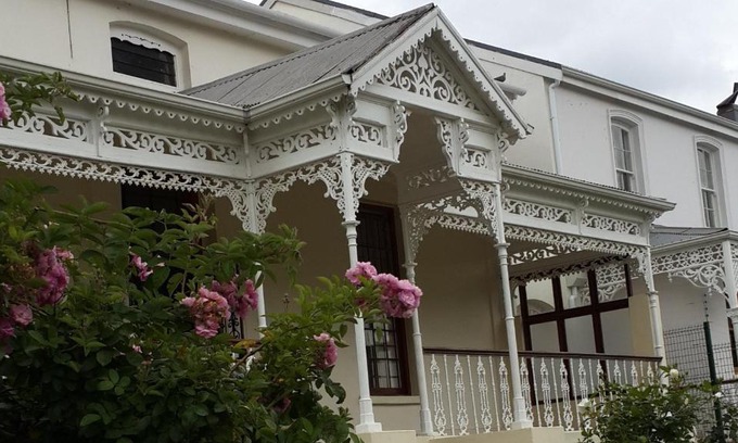 Paarl House | House On Plein