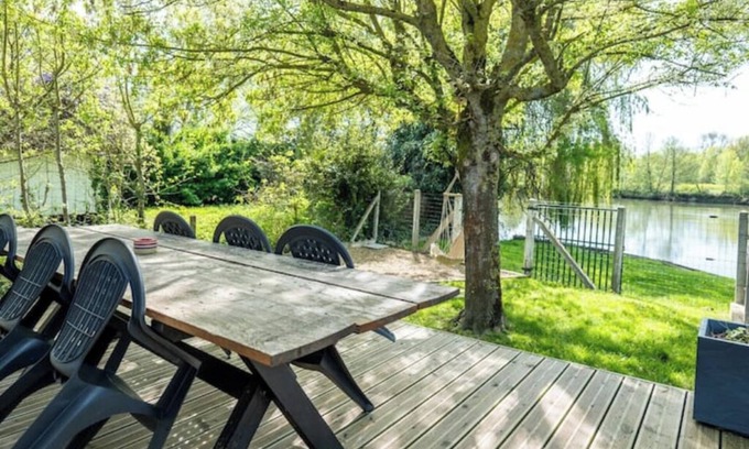 La Fleche House | House on the banks of the Loir