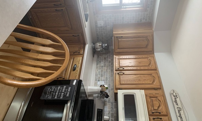 Pickett House | House Rental for EAA