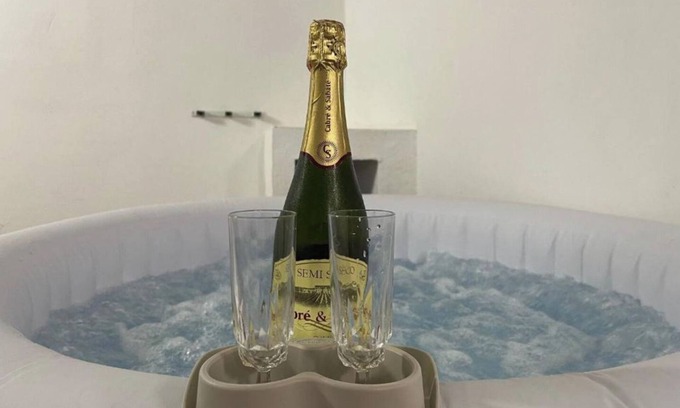 Erjos Cottage | House The Water Mountain