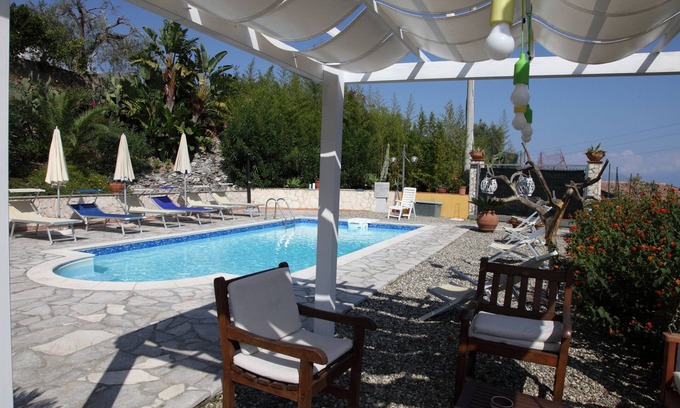 Santa Teresa di Riva Villa | House/Villa - S teresa di riva